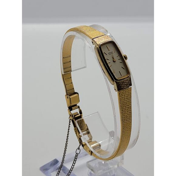 Seiko Women\'s Vintage Slim Gold Tone Watch 2e20-5019 (M) main image 5